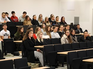 2025-12-03 19-14-27.jpeg